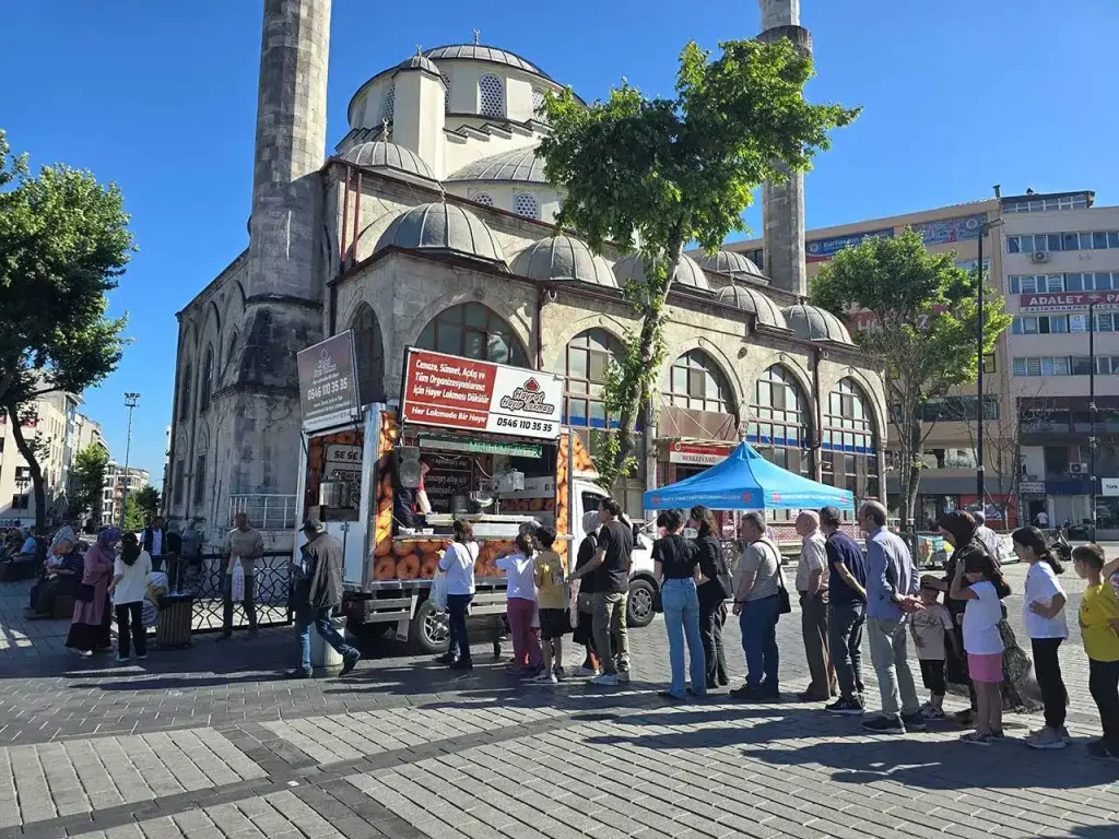 Lokmacı İstanbul ile cenaze, mevlit, kandil, düğün ve özel günlerde hayır lokması döktürme