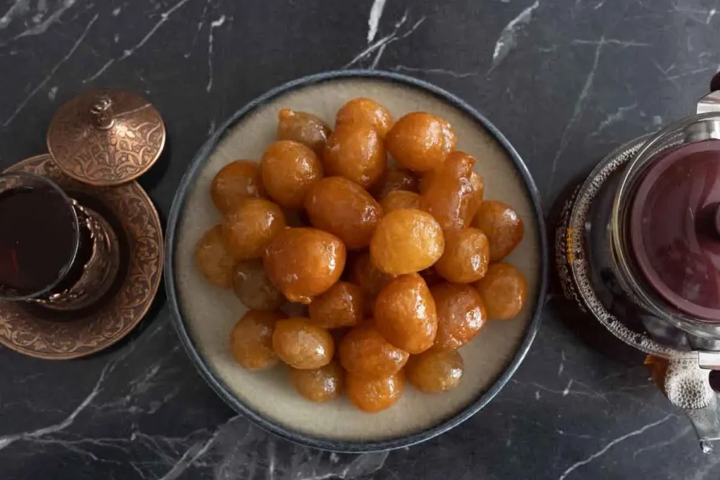 Saray lokması, izmir lokma, tahinli lokma, cevizli lokma, sade lokma, fıstıklı lokma, çikolatalı lokma